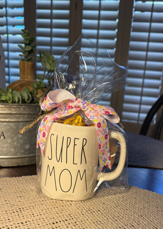 Rae Dunn SUPER MOM Mug