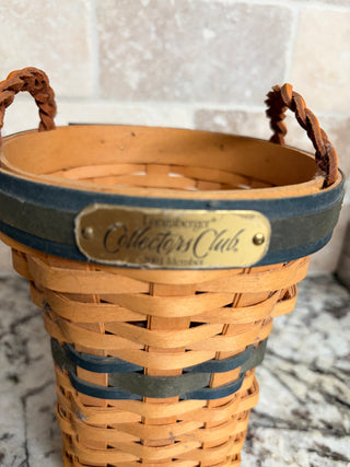 Vintage Collector's Club Longaberger Renewal 2001 Basket