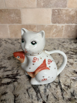 Vintage Chinese Porcelain "Lucky Cat" Creamer or Teapot