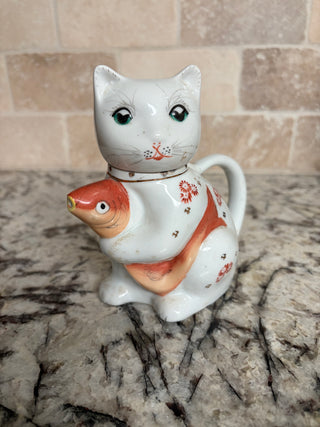 Vintage Chinese Porcelain "Lucky Cat" Creamer or Teapot