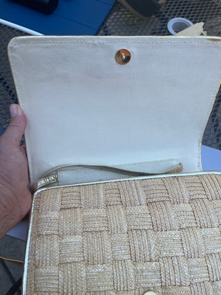VINTAGE "LA REGALE LTD" WOVEN CLUTCH PURSE