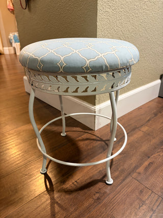White Metal Vanity Stool with Blue Trellis Patterned Seat