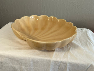 Vintage Midcentury Shell Shaped Bowl, Peach/Pink