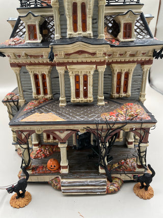 Dept 56 Snow Village Grisly Manor  + 2 Black Cats