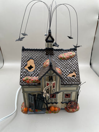 Dept 56  Creepy Creek Cottage House