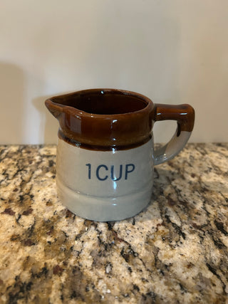 Vintage 1 Cup Measuring Pitcher