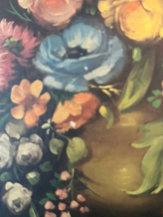 VINTAGE FLORAL STILL LIFE  IN GOLD FRAME