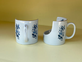 Vintage King's Island Candle Mugs: Blue and White Ceramic Souvenirs, Set of 2