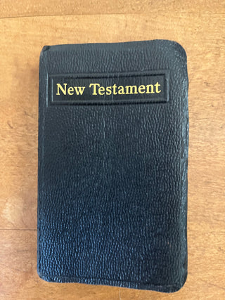 WORLD WAR II MILITARY NEW TESTAMENT
