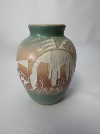 Vintage Southwestern Etched Pottery Vase, Mesa Canyon Design, Signed