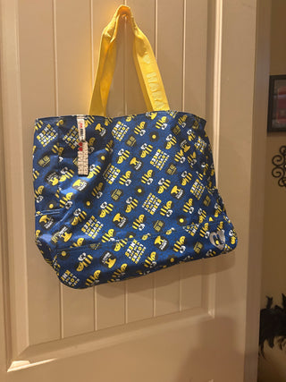 Harajuku lover's "Is the Bee's Knees" tote