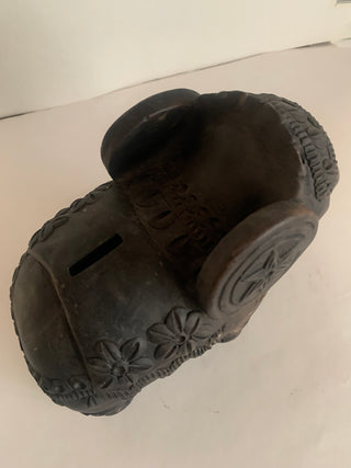 Vntg clay elephant coin bank black 7x9