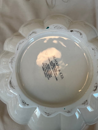 LARGE CREAM CERAMIC LIDDED PUMPKIN