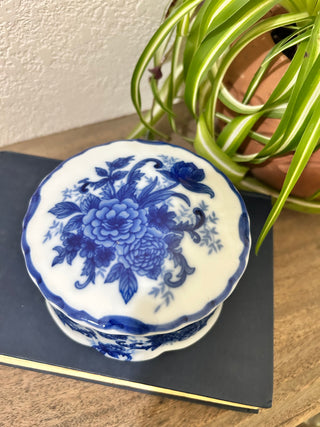 Vintage Blue & White Porcelain Trinket jar
