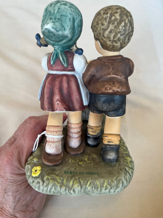 VINTAGE GOEBEL "STROLL IN THE PARK"