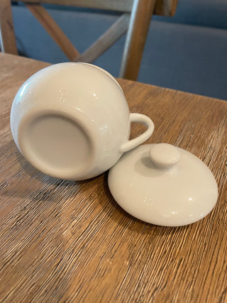 Pot de Creme with lid - White
