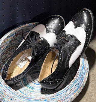 ollio Saddleback Shoes 8.5