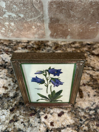 Vintage 3.25”x4.25” Gold Frame