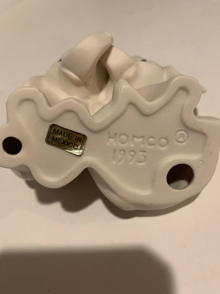 Vntg Homco porcelain Elephants in Love