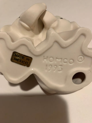 Vntg Homco porcelain Elephants in Love