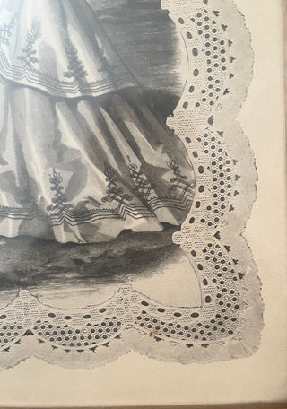 VINTAGE FRAMED BLK/WHT FASHION PRINT