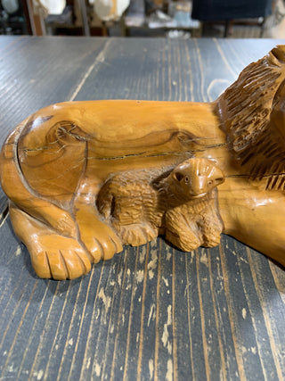 Olive wood Lion & Lamb Bethlehem - Rancho