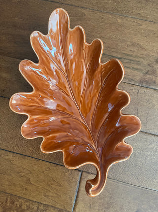LARGE BURNT ORANGE CERAMIC LEAF SERVING DISH