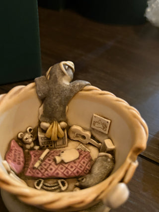 Vtg. Harmony Kingdom "Pecking Order" treasure box  2" x 2.5"