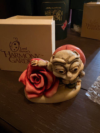 Vtg. Lord Byron's Lonely Hearts Club, figurine 3"