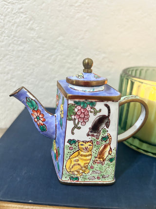 mini hand-painted cloisonne enamel teapot (cats)