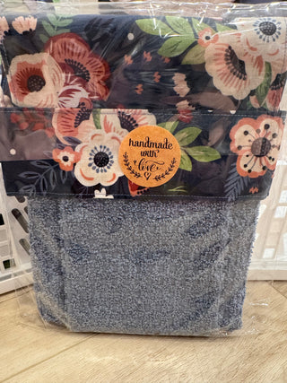 Hanging Kitchen Towel - Floral w/ Blue RCD