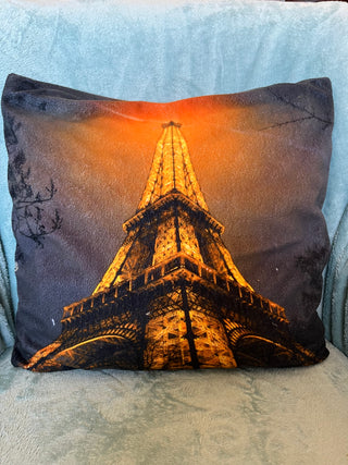 Pillow - Eiffel Tower