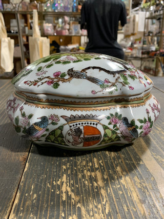 Porcelain painted box w/deer - Rancho