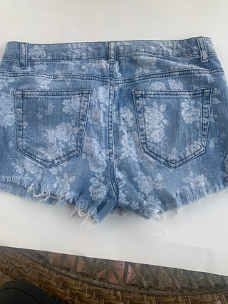 Forever 21 Rose print denim shorts size 30