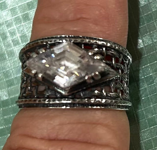 PG-Silpada .925 ss ring w/ cubic zirconia sz 8