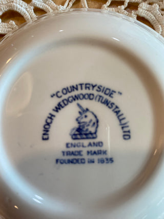 Vtg Wedgwood Countryside transferware bowl