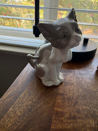 Lladro Attentive Cat #5112