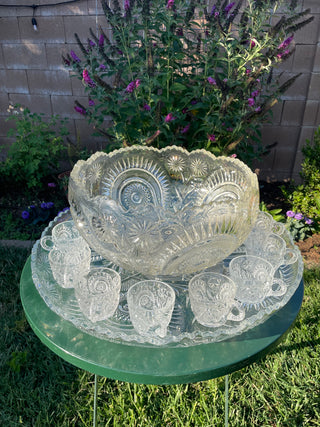 LE Smith Pinwheel Stars Punch Bowl, Platter, 21 Cups