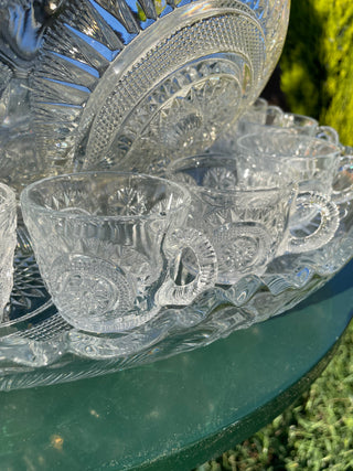 LE Smith Pinwheel Stars Punch Bowl, Platter, 21 Cups
