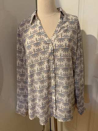 Express geometric patterns blouse sz L