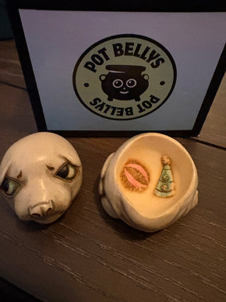 PotBellys "Paddles" seal trinket box/figure, 2001 -- 2"