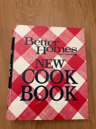 Vintage 1972 Better Homes and Gardens New Cook Book (5-Ring Binder, 5th Printing)