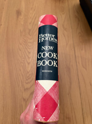 Vintage 1972 Better Homes and Gardens New Cook Book (5-Ring Binder, 5th Printing)