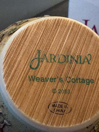 Jardinia "Weaver's Cottage 2003 lidded trinket box 4"