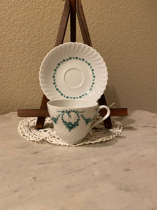 Vtg Alboth&Kaiser Lukretia teacup/saucer Bavaria