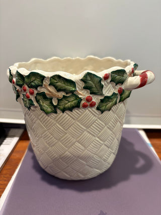 Vtg. (1989) Fitz & Floyd Holly Basket 6.5" tall