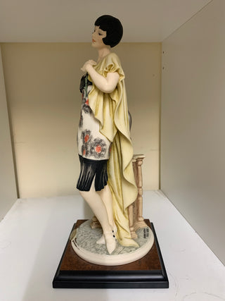 Florence Giuseppe Armani Sculpture "In the Mood"