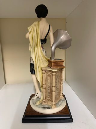 Florence Giuseppe Armani Sculpture "In the Mood"
