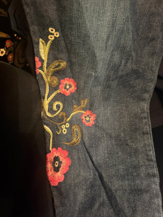J.Jill Denim Crop Jeans Embroidered Floral Design Size 10