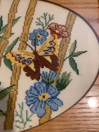 Vntg Wood Tray w/Needlepoint